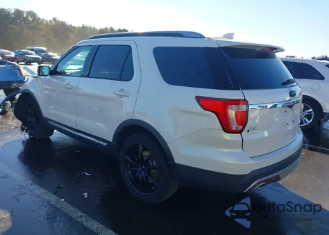 2016 Ford Explorer Xlt z USA, uszkodzony, nr VIN 1FM5K7D87GGA22678